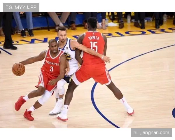 夸雷斯马与阿尔维斯边路推进的节奏分化如何驱动球队进攻体系